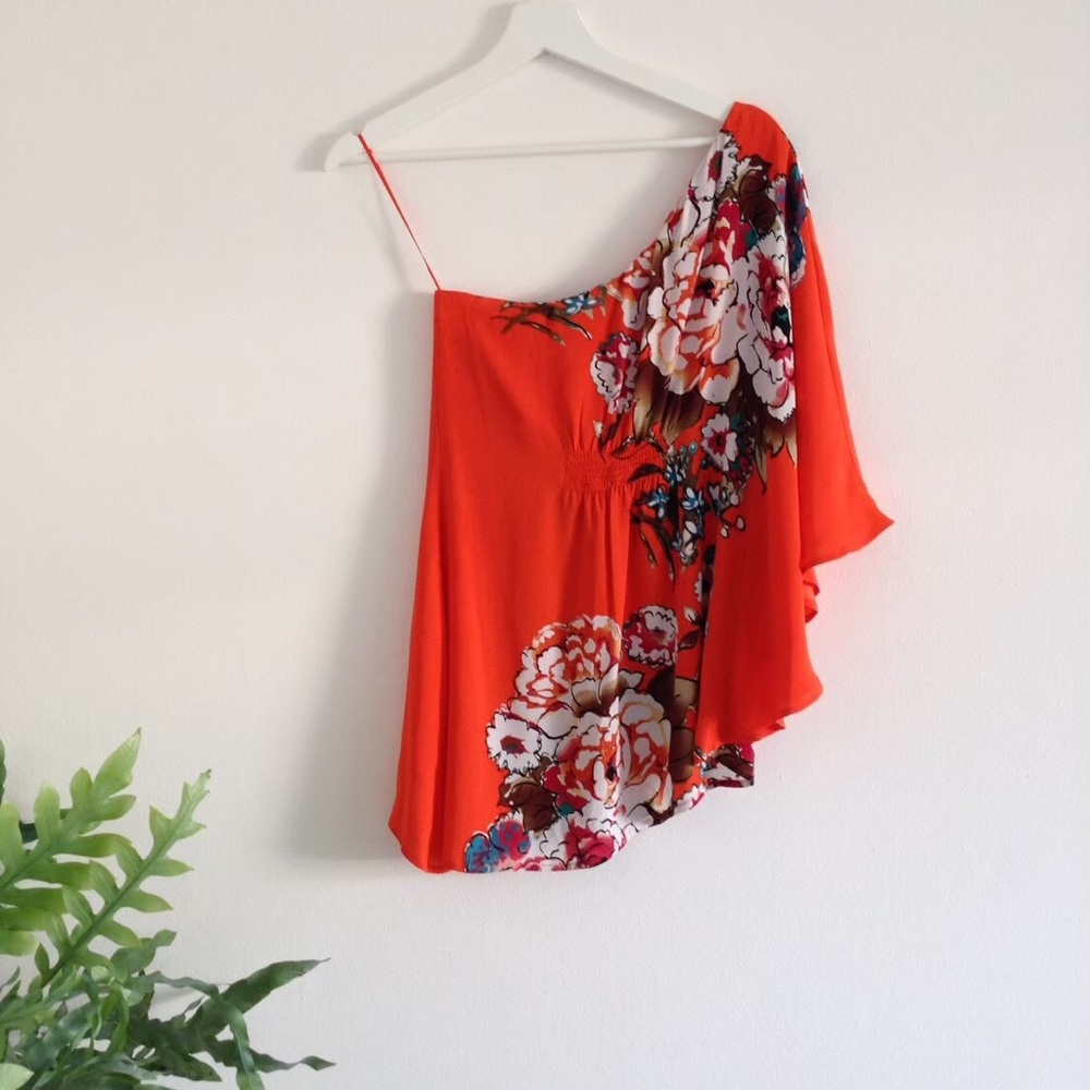 Cache Silk One shoulder top